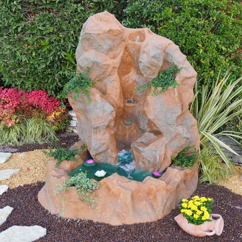 2 - Cascata Kilimangiaro cm.160x150x h.195 con pompa, composta da 2 pezzi