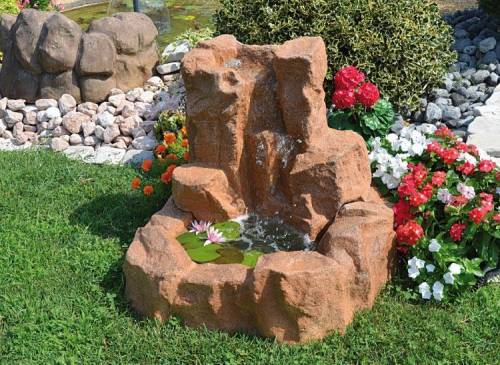 2 - Cascata Toce cm. 87x88x h.75 con pompa, composta da 2 pezzi