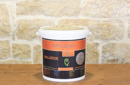 2 - Kiryuzuna terriccio per conifere Bonsai - grano 2 mm - confezione da 10 lt.