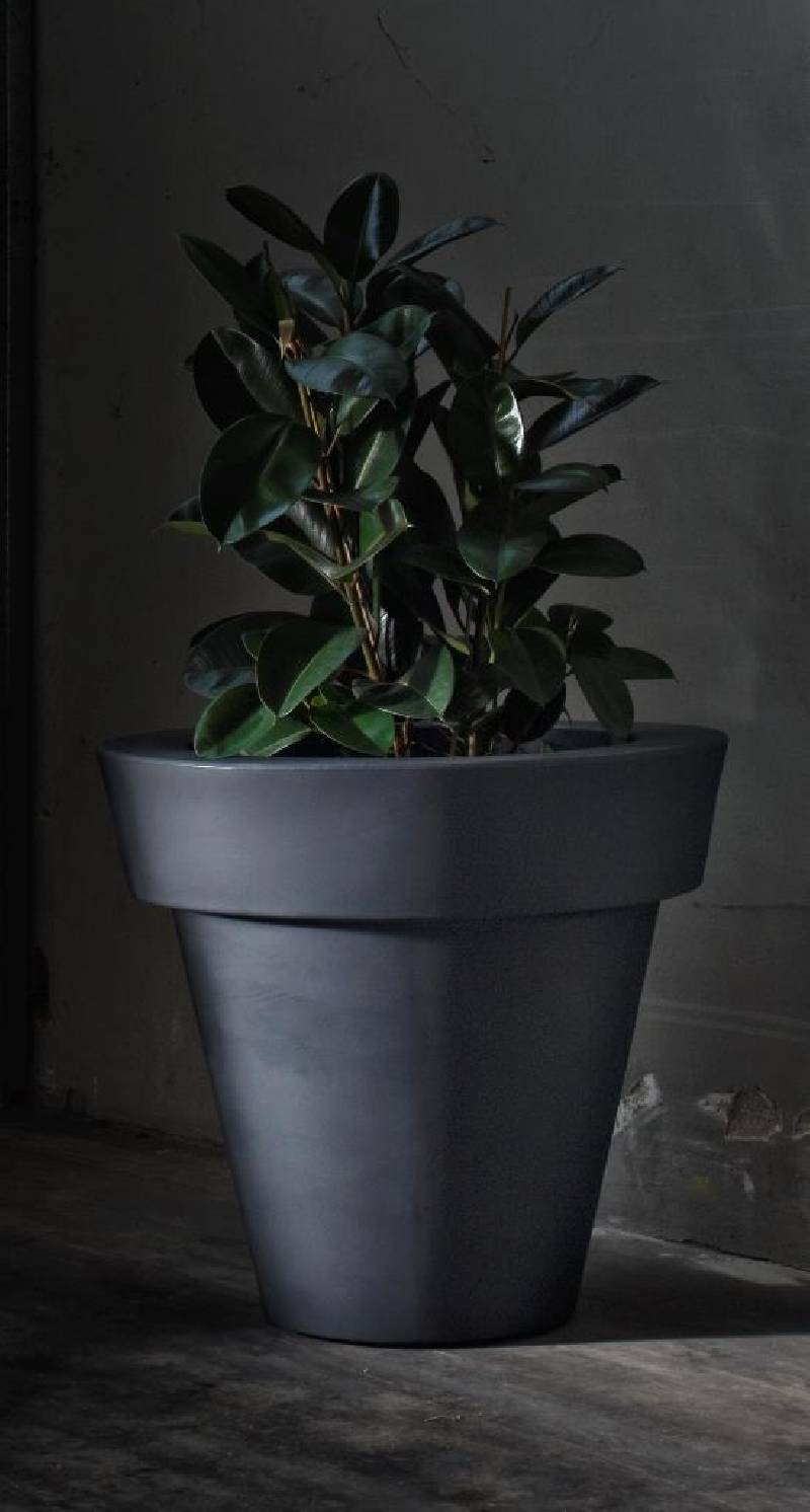 154 - Vaso tondo Mirage in resina cm. 80